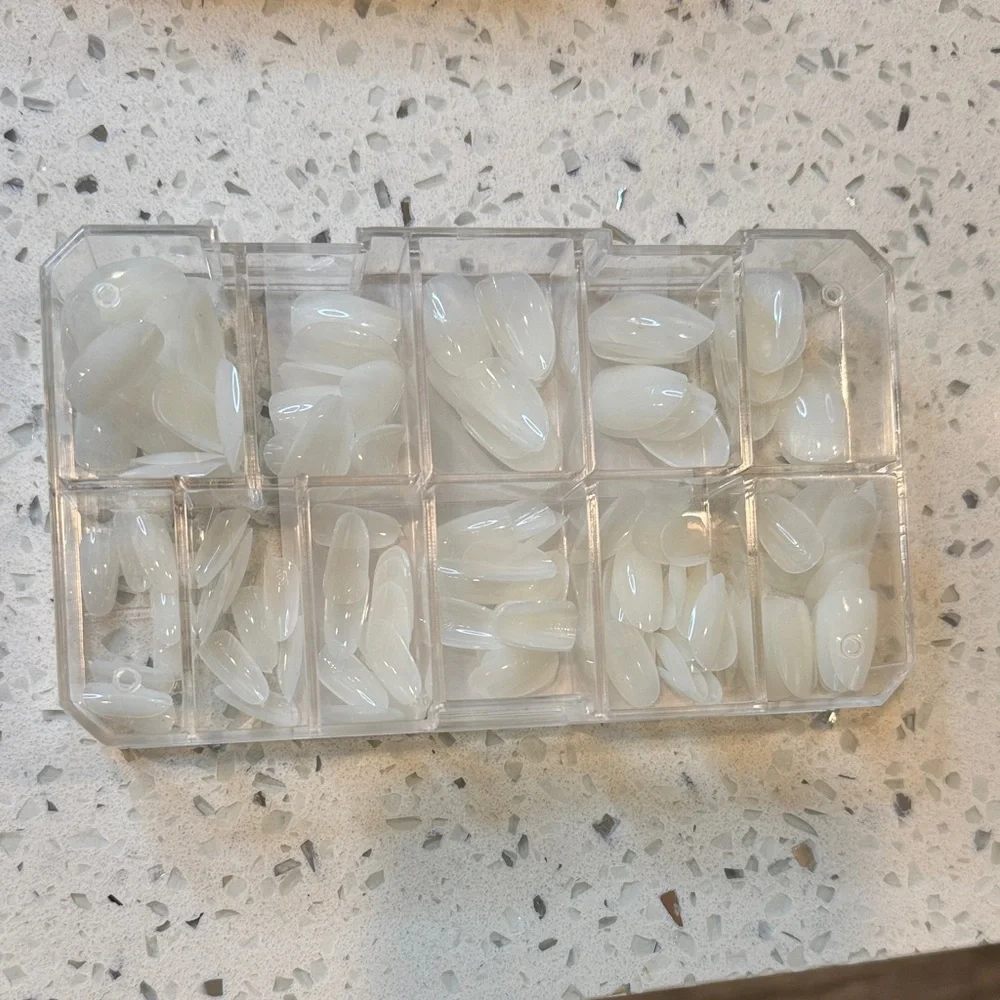 Aprés Gel-X Natural Round Press-On Nails - White - Picture 3 of 7